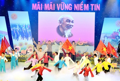 Activities to mark the 84th anniversary of the Communist Party of Vietnam - ảnh 1